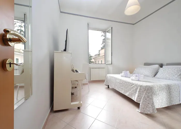 Square Della Liberta Apartamento