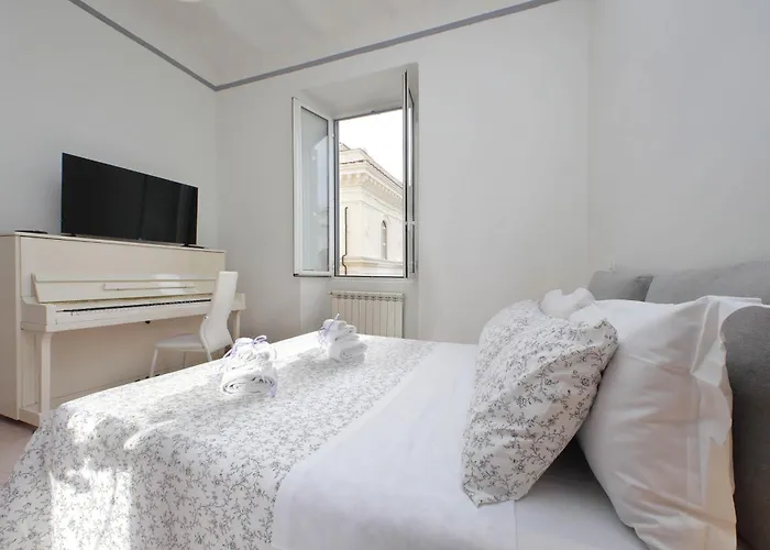 Square Della Liberta Apartamento *