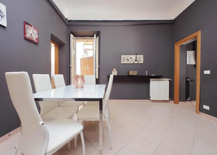 Square Della Liberta Roma