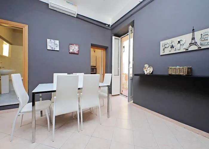 Square Della Liberta Apartamento